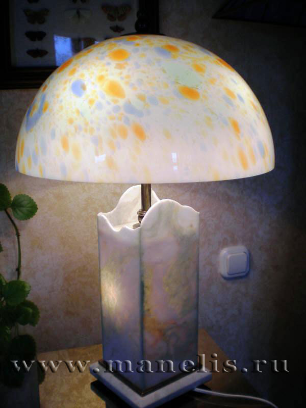s30.JPG - Настольная лампа, стекло, камень на просвет.